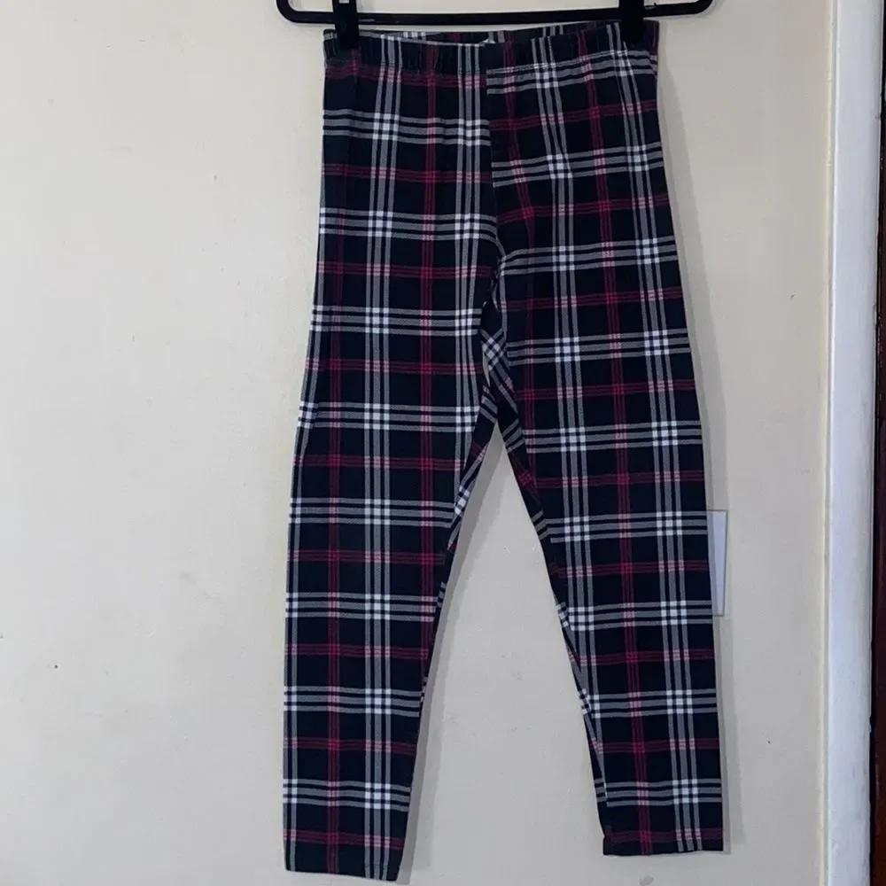 10/$50 No Boundaries Junior Loggins Streh Size L (11-13)